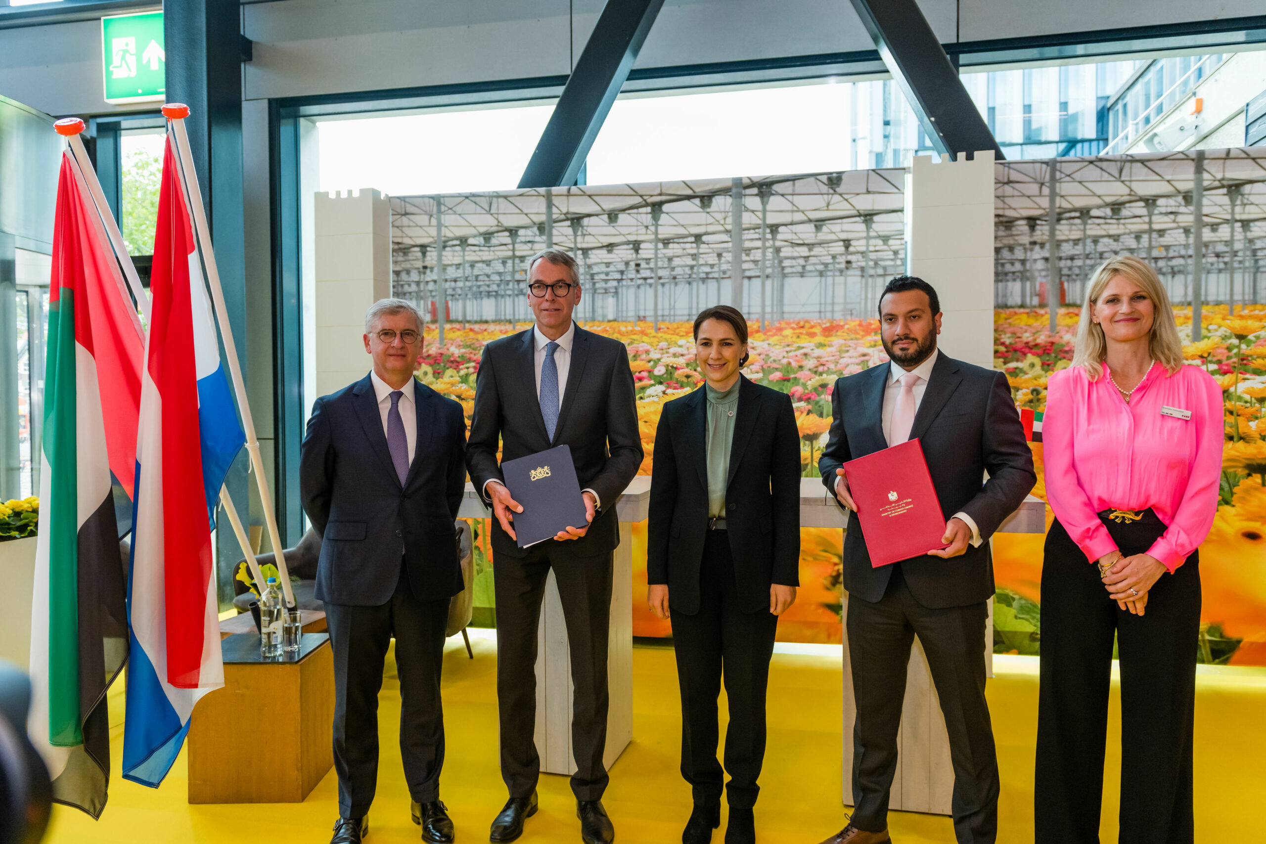 Signing of MOU between Her Excellency Mariam Bint Mohammed Saeed Hareb Almheiri UAE and the Dutch Secretary-General Drs. Jan Kees Goet at GreenTech